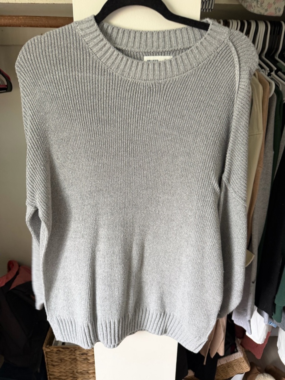 Hollister sweater
